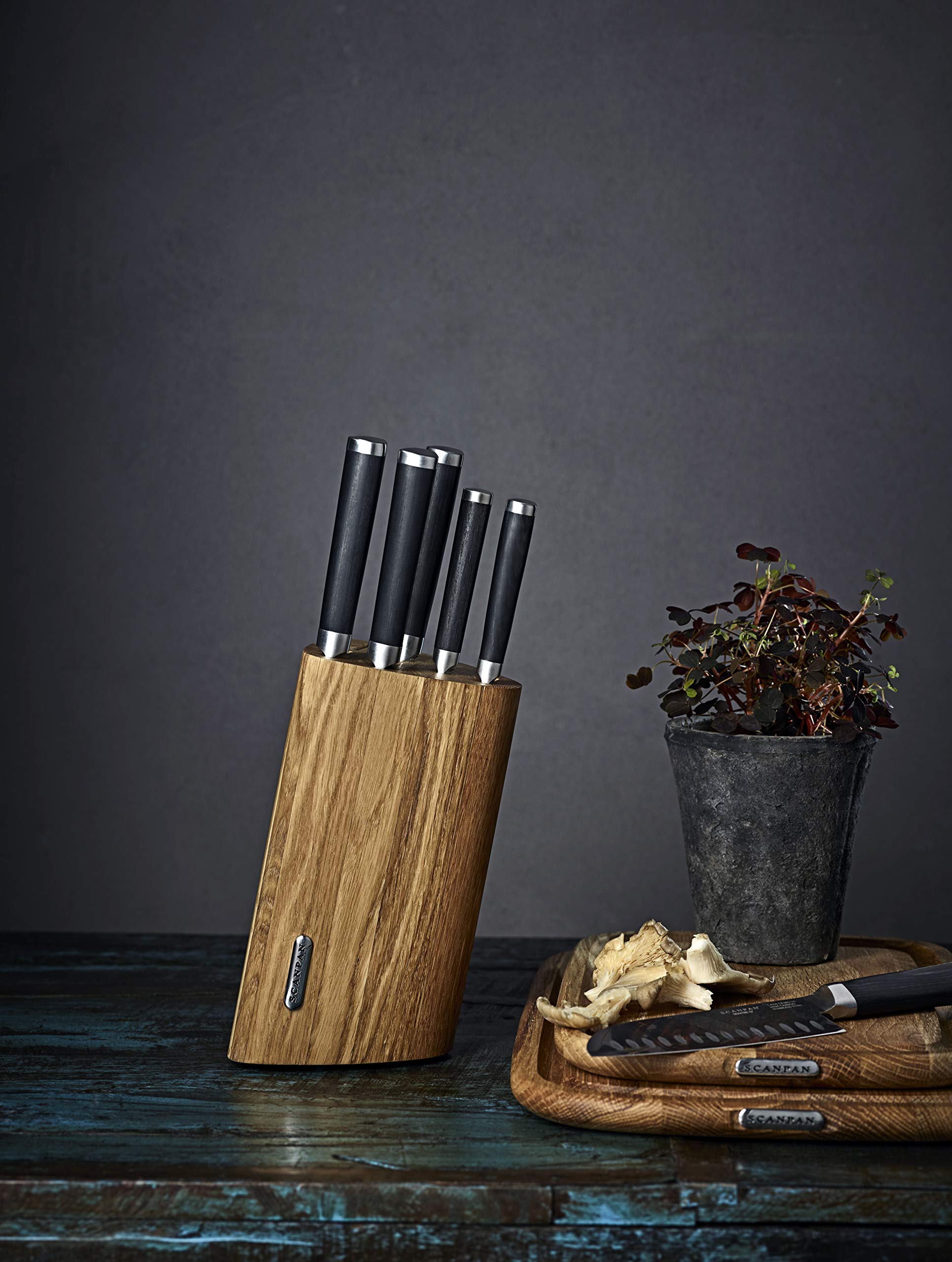 Scanpan Maitre D' Chefs Knife, 8", Black - Image 5